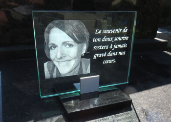 Plaque funéraire Hommage